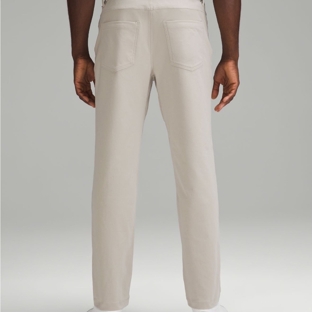 Men's Beige Jeans